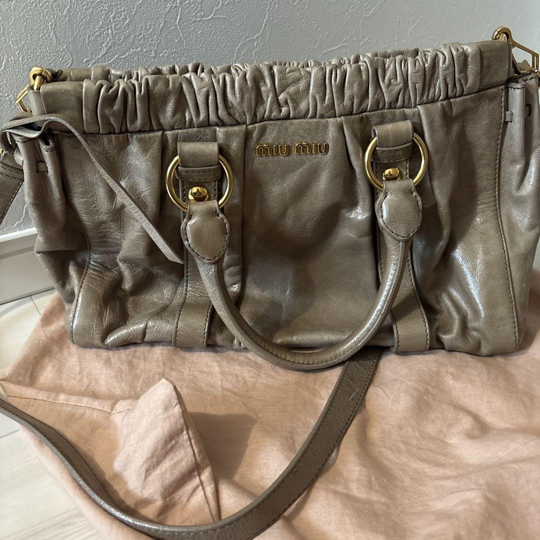 PreOwned Miu Miu VITELLO LUX 2way Handbag Shoulder bag Leather Beige Used